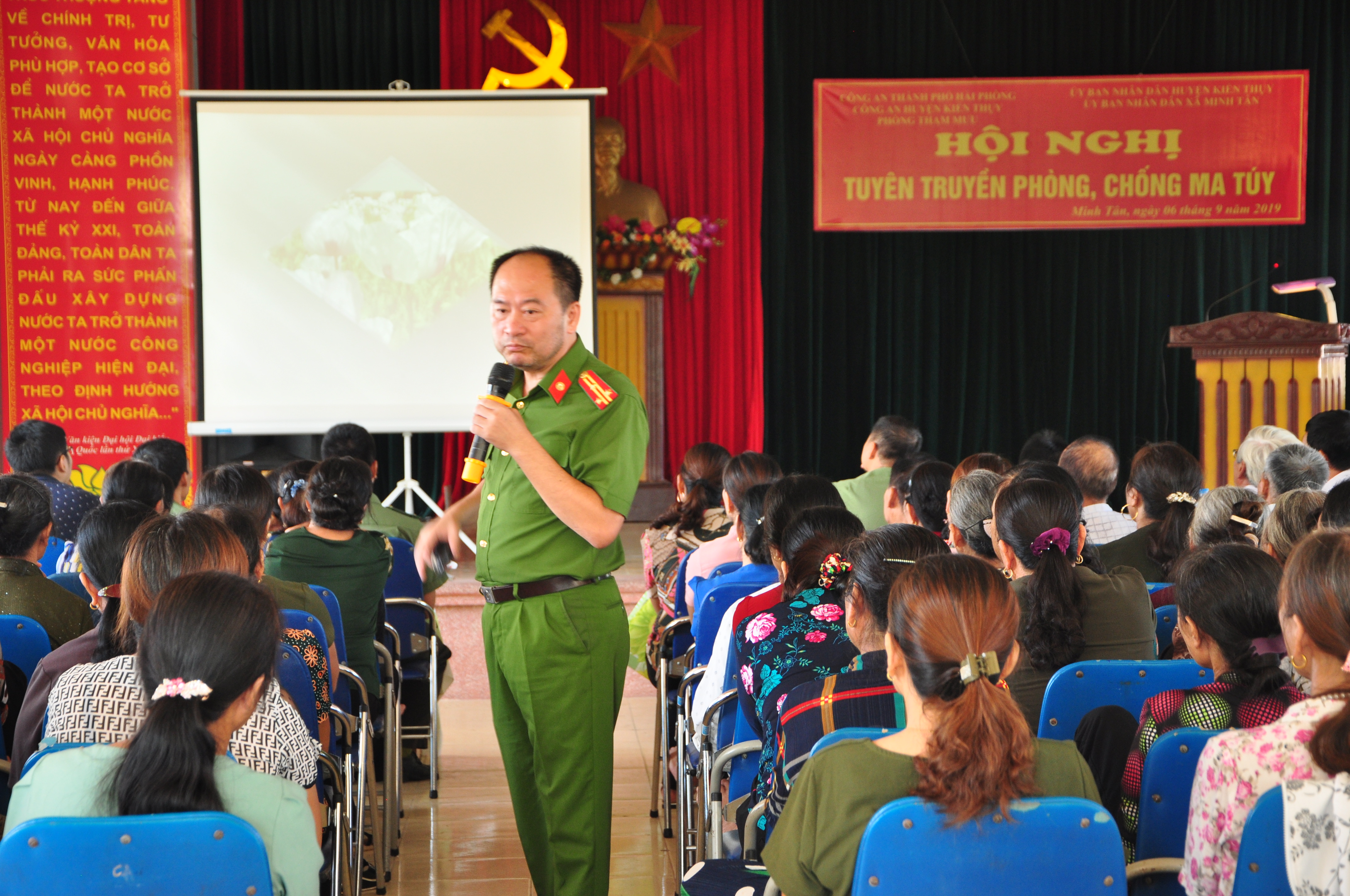 Tổ chức 16 buổi tuyên truyền pháp luật về phòng chống ma túy